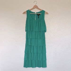 Laundry by Shelli Segal tiered dress